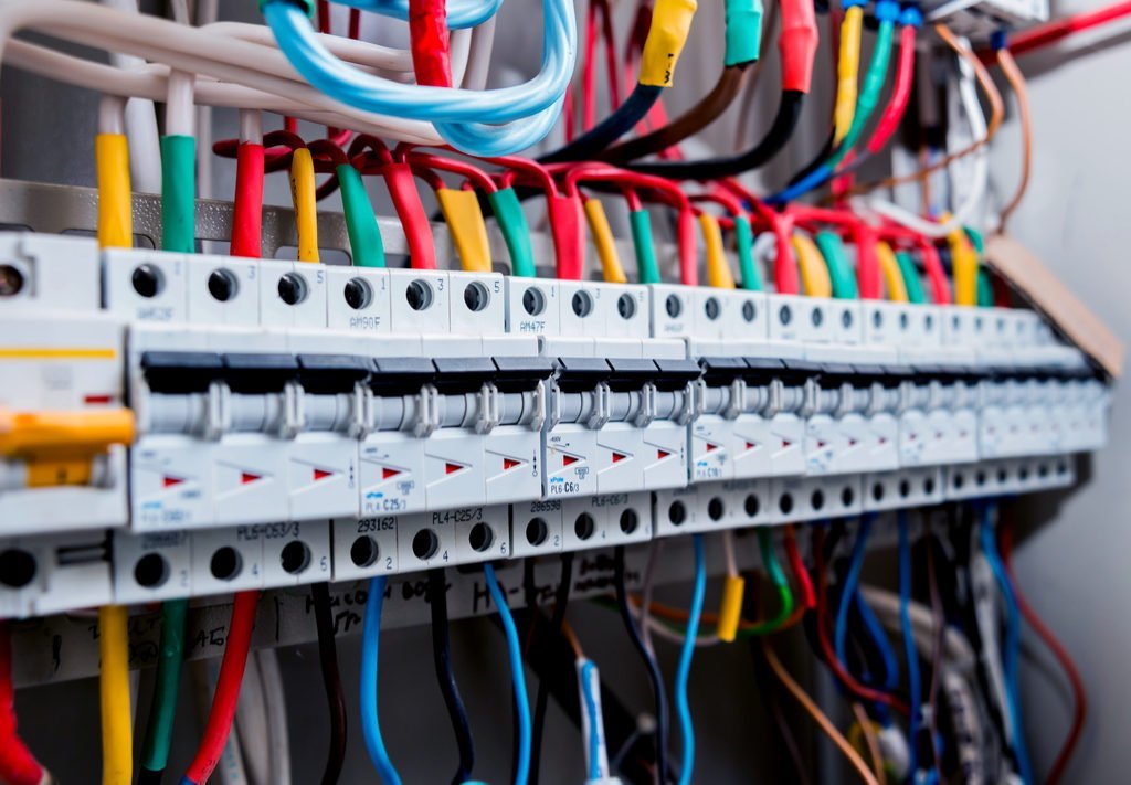 Electrical circuit breaker panel